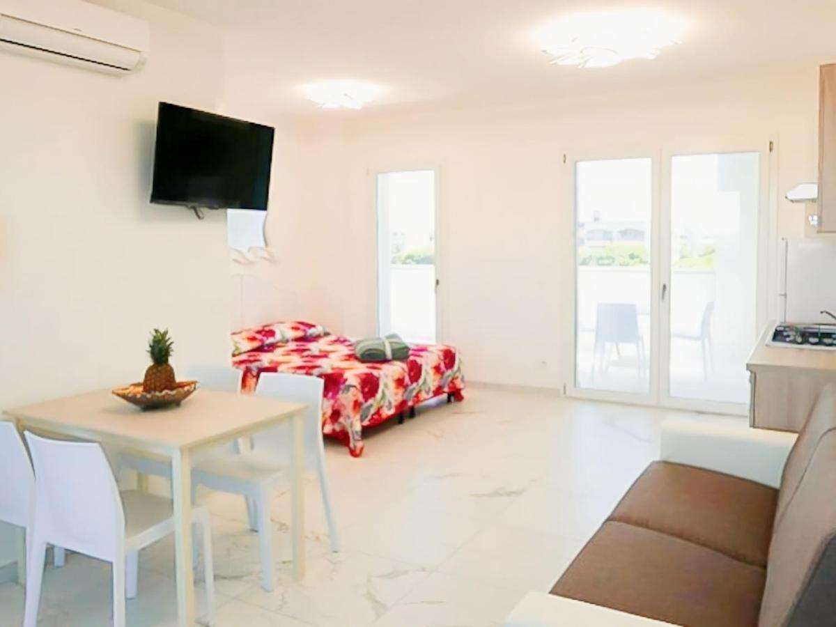 Zeus Apartment Бибионе Екстериор снимка