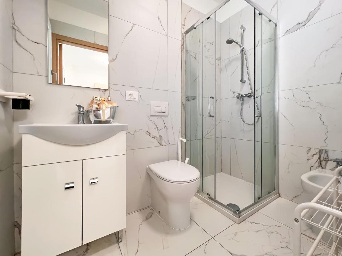 Zeus Apartment Бибионе Екстериор снимка