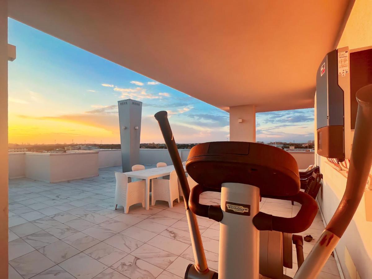 Zeus Apartment Бибионе Екстериор снимка