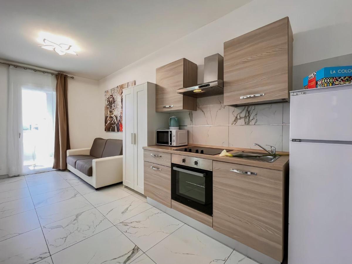 Zeus Apartment Бибионе Екстериор снимка