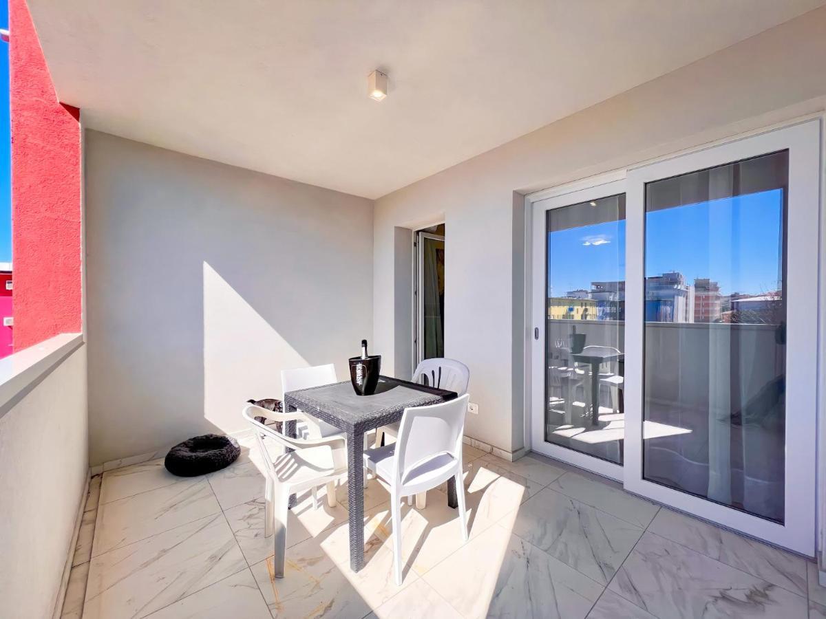 Zeus Apartment Бибионе Екстериор снимка